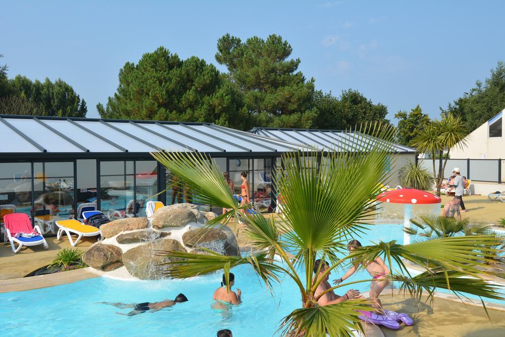 Camping La Touesse Сен-Люнер Екстериор снимка